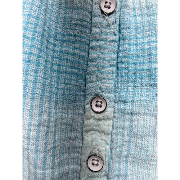 Light Blue Columbia Blouse Women’s Large {85} - Picture 6 of 9